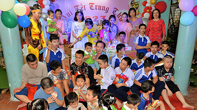 Tết Trung thu tại Trung tâm Cứu trợ trẻ em tàn tật TP Nam Định